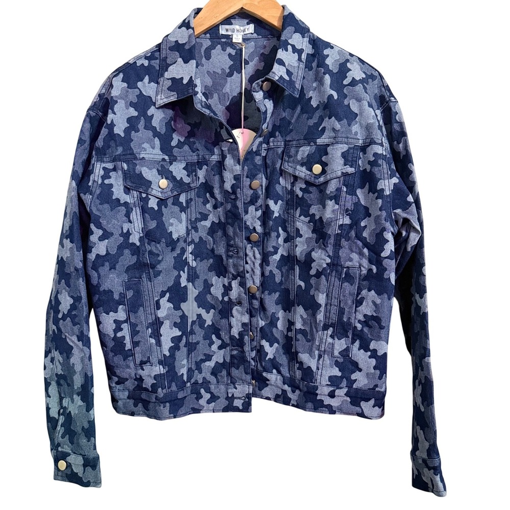 WILD‎ HONEY Womens Camo Denim Jacket Size S Blue Gray Trucker Style